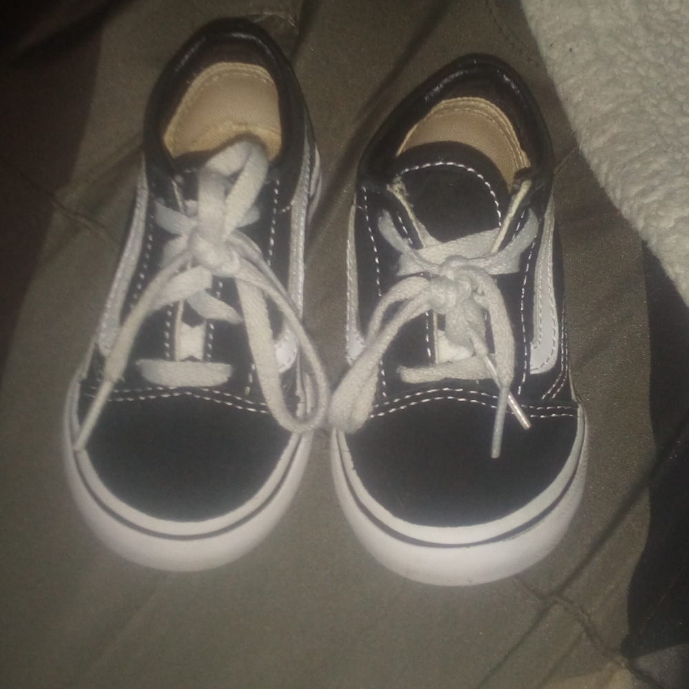 Toddler low top vans